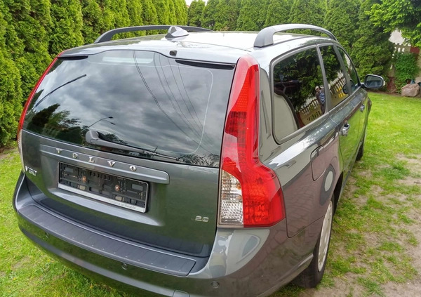 Volvo V50 cena 18500 przebieg: 240000, rok produkcji 2008 z Płock małe 37